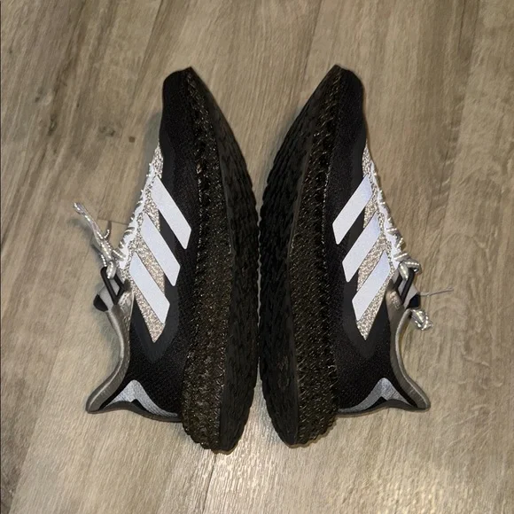 Adidas Men’s Black and Gray 4DFD Sneakers - Picture 3 of 4